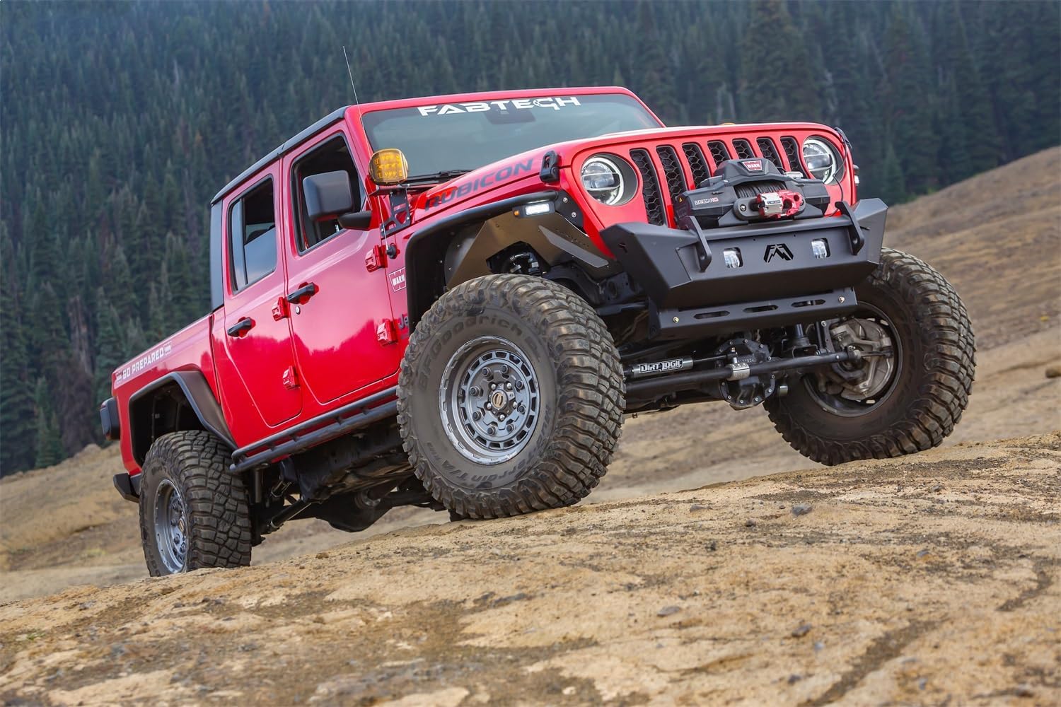 Fabtech 3 inch lift kit Jeep Gladiator,Fabtech lift kit pros cons,Fabtech vs other lift kits Jeep Gladiator,best lift kit for offroad Jeep Gladiator,should I buy Fabtech lift kit,Fabtech trail system worth buying unboxing and complete package contents