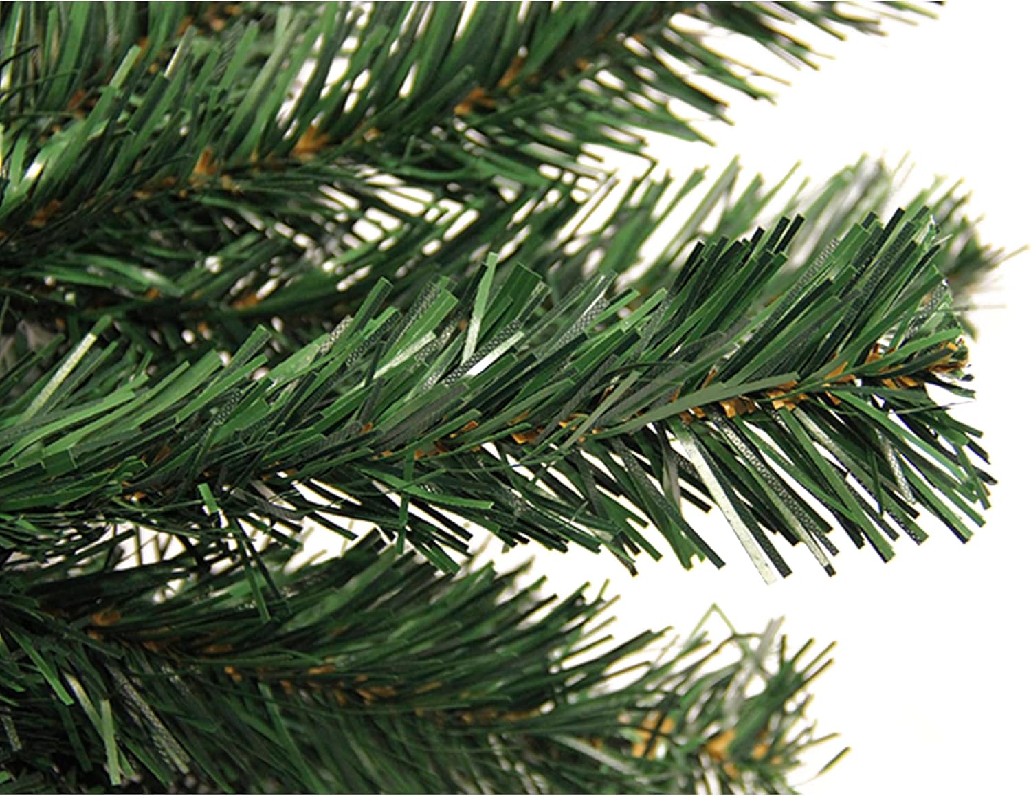 Northlight Everest Fir Christmas tree worth it,should I buy the Northlight Everest Fir tree,Northlight Everest Fir pros and cons,best commercial pre-lit Christmas tree,Everest Fir vs other giant trees,Northlight 26.5 foot tree honest opinion performance testing and real-world results