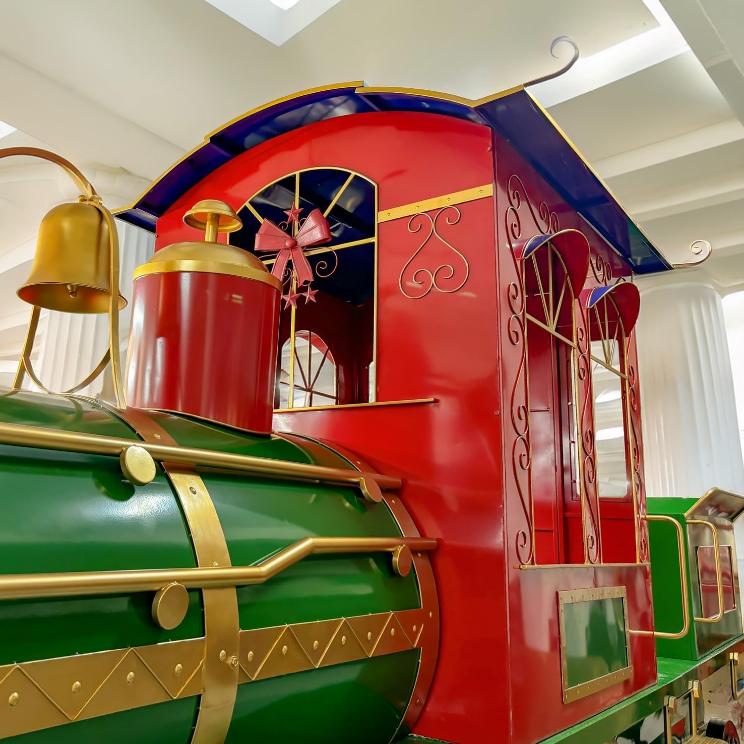 Zaer Ltd large metal Christmas train,large Christmas train decoration worth buying,Zaer Ltd train pros cons,best commercial Christmas train decorations,should I buy the Zaer Christmas train,large metal Christmas train vs alternatives performance testing and real-world results