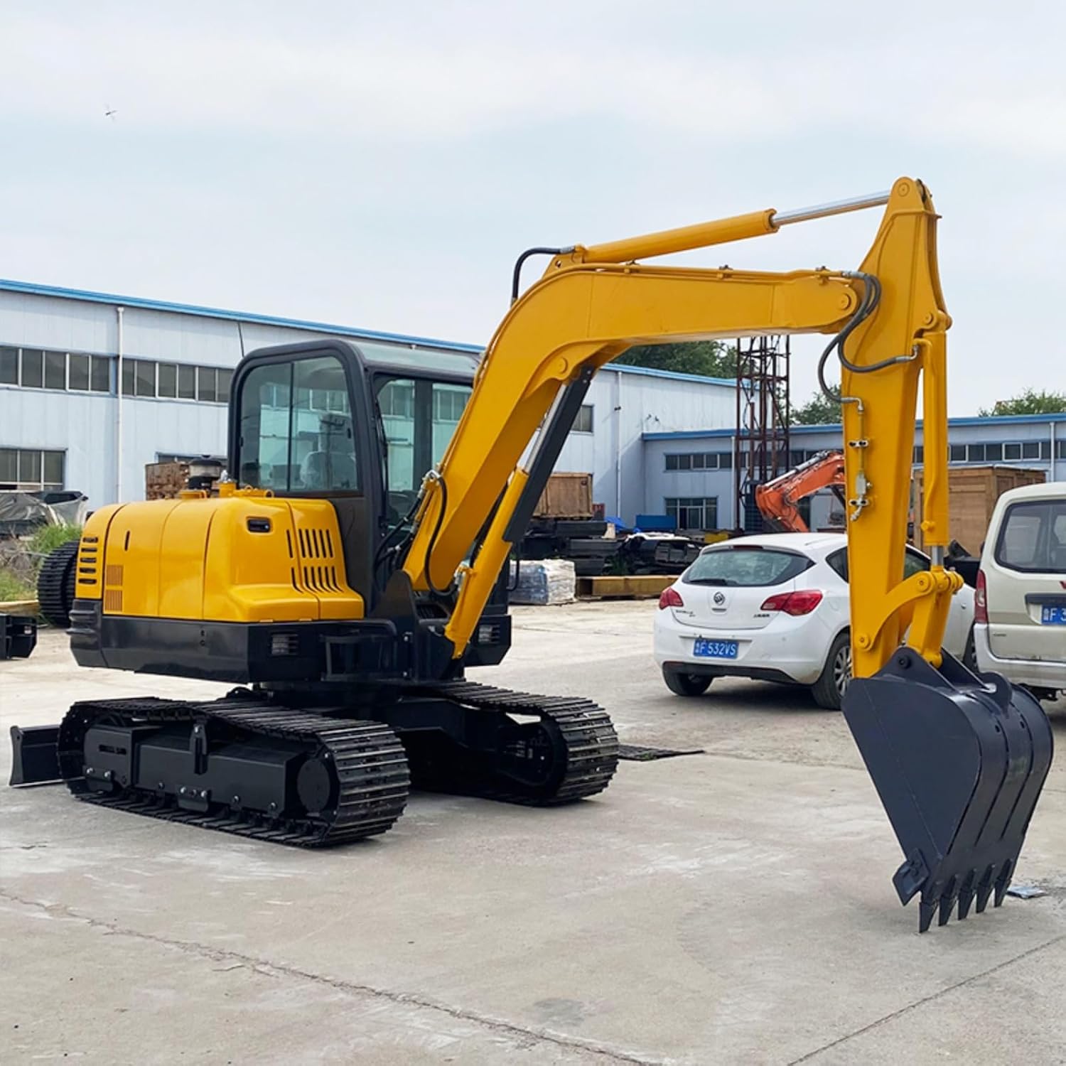 best hydraulic mini excavator,hydraulic mini excavator worth buying,mini excavator pros and cons,tracked mini excavator vs alternatives,should I buy a hydraulic excavator,best compact construction equipment - detailed features and technical specifications