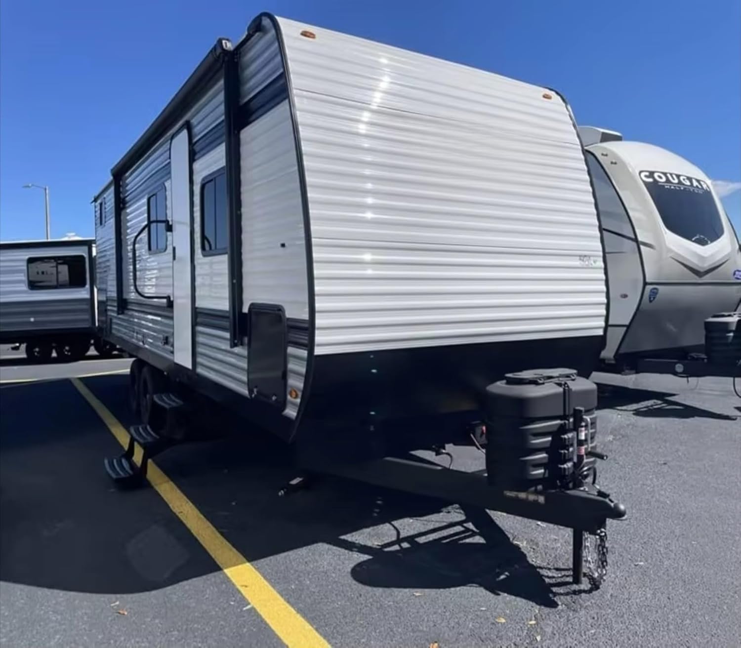 best lightweight off road camper trailer,should I buy a lightweight camper trailer,lightweight off road camper trailer pros cons,best off road camper trailer worth buying,lightweight camper trailer vs heavy models,independent suspension camper trailer benefits unboxing and complete package contents