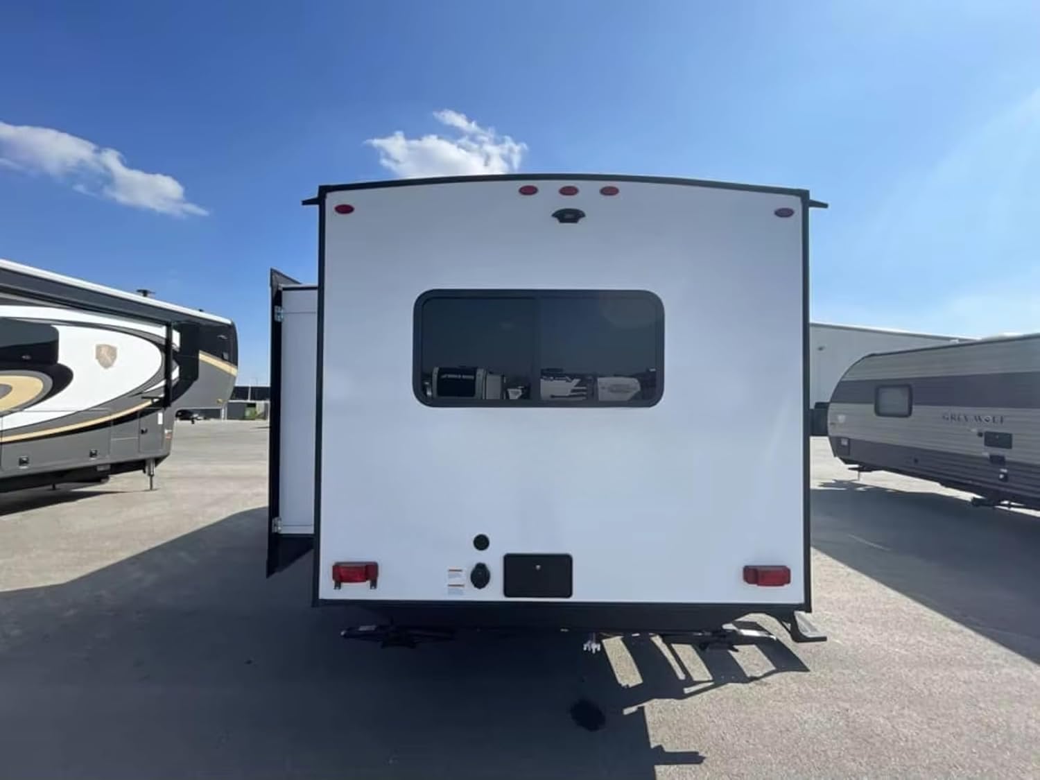 Step-by-step guide for best travel trailer for off grid camping,travel trailer worth buying,off grid camping trailer pros cons,heavy duty travel trailer vs alternatives,should I buy a stainless steel travel trailer,best family travel trailer for outdoor adventure - complete tutorial