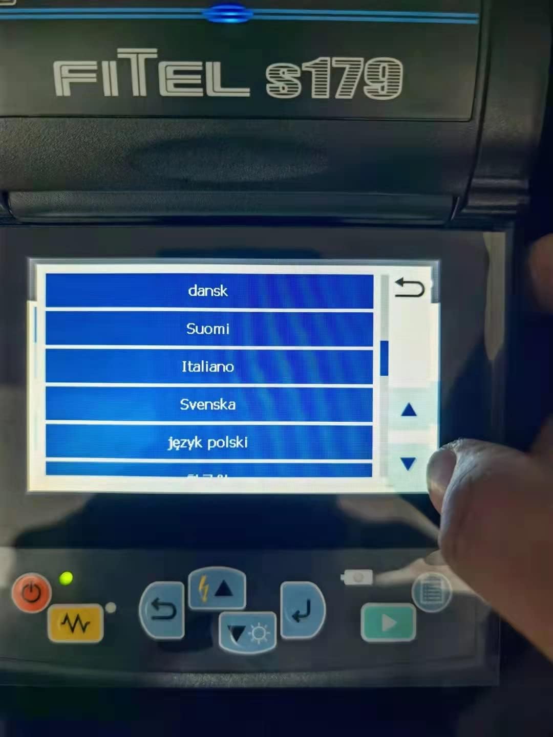 buy Fitel S179 fusion splicer,Fitel S179 fusion splicer worth buying,Fitel S179 vs other splicers,Fitel S179 pros cons,best fusion splicer for FTTH,Fitel S179 features specifications unboxing and complete package contents