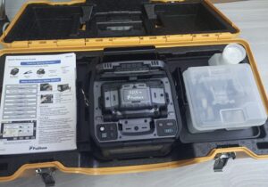 Image 1 of buy Fujikura FSM-90S+ fusion splicer