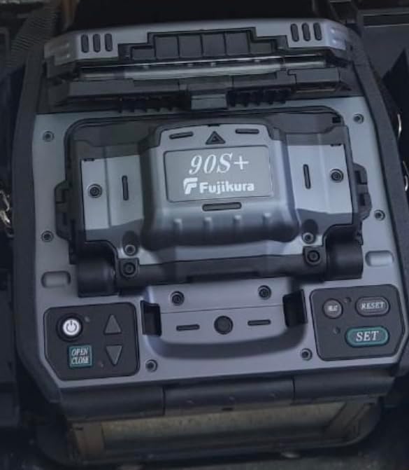 buy Fujikura FSM-90S+ fusion splicer,Fujikura FSM-90S+ pros cons,FSM-90S+ vs competitors,best core alignment fusion splicer,should I buy Fujikura 90S+ unboxing and complete package contents