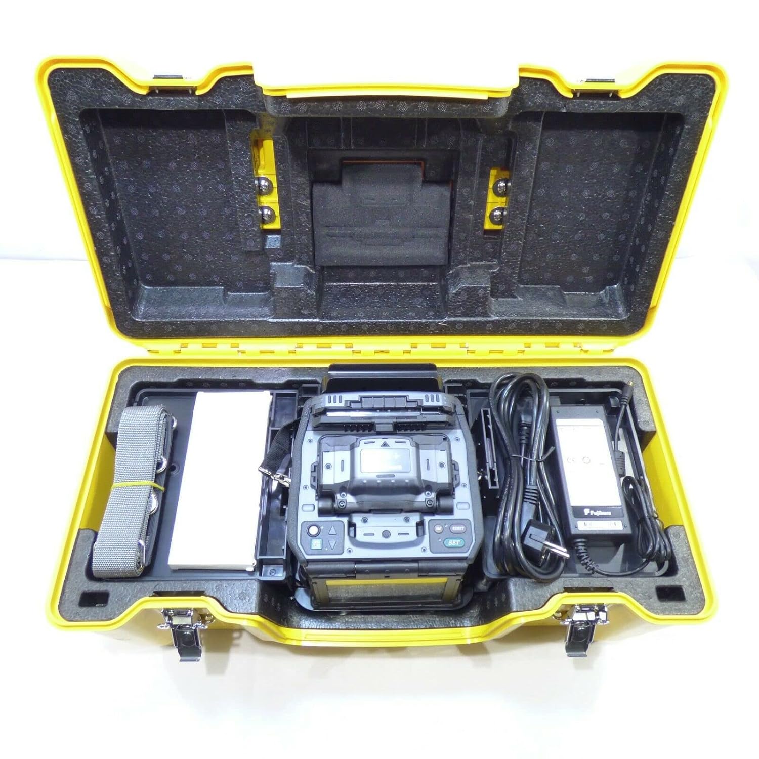 buy Fujikura FSM-90S fusion splicer,Fujikura FSM-90S vs 70S comparison,Fujikura FSM-90S worth buying,best fusion splicer for fiber optic,should I buy Fujikura FSM-90S,Fujikura FSM-90S pros and cons unboxing and complete package contents