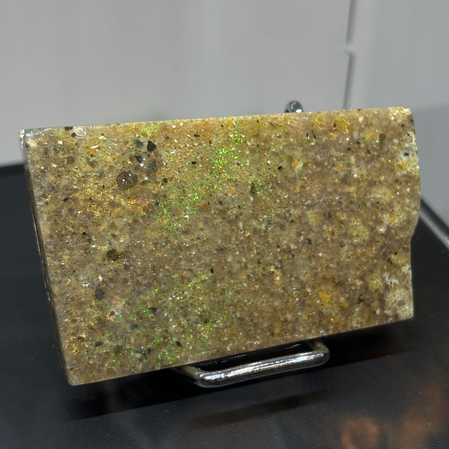 Buy Louisiana Vernon Parish Opal: Honest Pros & Cons & Our Experience 3 Step-by-step tutorial showing how to set up the opal on its stand inside the light box for optimal display - a key reason to buy Louisiana Vernon Parish opal