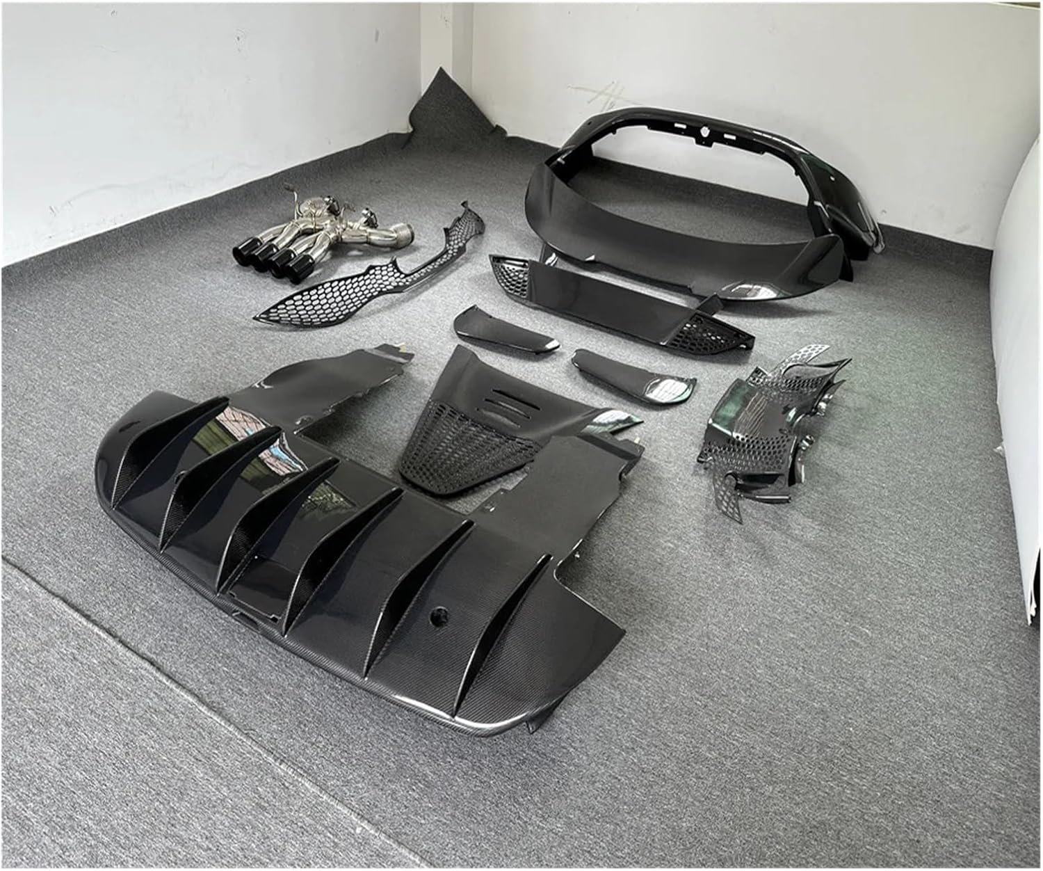 buy McLaren 720s 765LT body kit,McLaren 720s 765LT kit worth it,best 765LT upgrade for 720s,McLaren 720s carbon fiber kit pros cons,should I buy 765LT body kit,McLaren 720s vs 765LT conversion unboxing and complete package contents