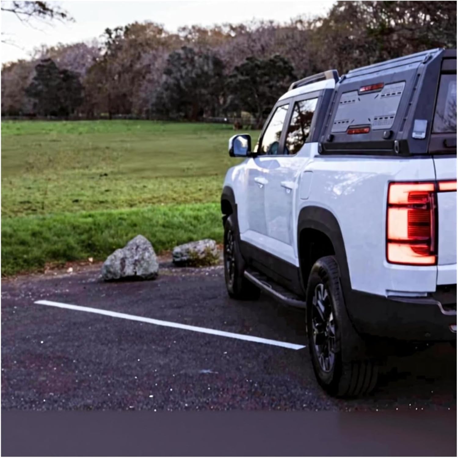 buy aluminum truck canopy,best hardtop truck canopy,aluminum truck canopy pros cons,locking retractable canopy worth it,no drill truck canopy installation,truck bed canopy vs cap unboxing and complete package contents