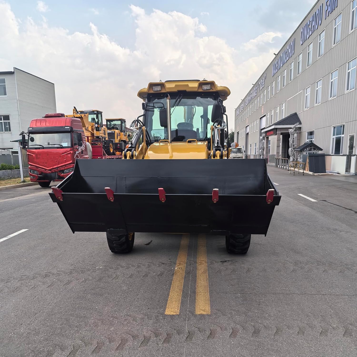 buy backhoe loader,backhoe loader worth buying,best compact backhoe loader,backhoe loader pros cons,should I buy a backhoe loader,backhoe loader vs mini excavator unboxing and complete package contents