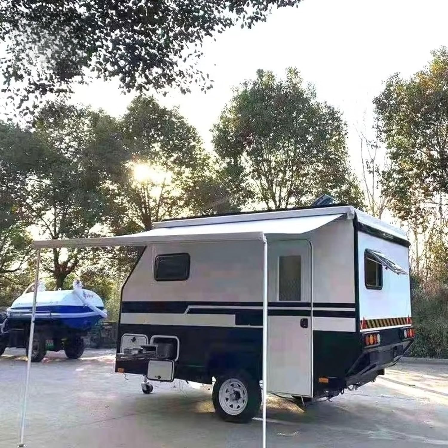 buy camper trailer with bathroom,best travel trailer with shower,should I buy a camper trailer,budget camper trailer worth buying,camper trailer pros cons,best camper trailer with kitchen - detailed features and technical specifications