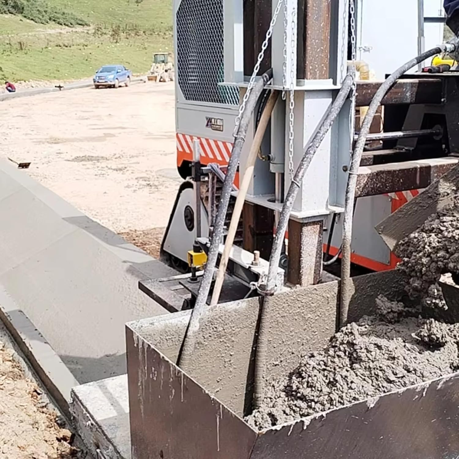 Buy Concrete Curb Slipform Machine: Honest Pros & Cons Analysis 2 buy concrete curb slipform machine,concrete curb slipform machine worth it,best curb and gutter paver,concrete curb machine pros cons,should I buy a tracked curb paver,YG curb machine honest unboxing and complete package contents