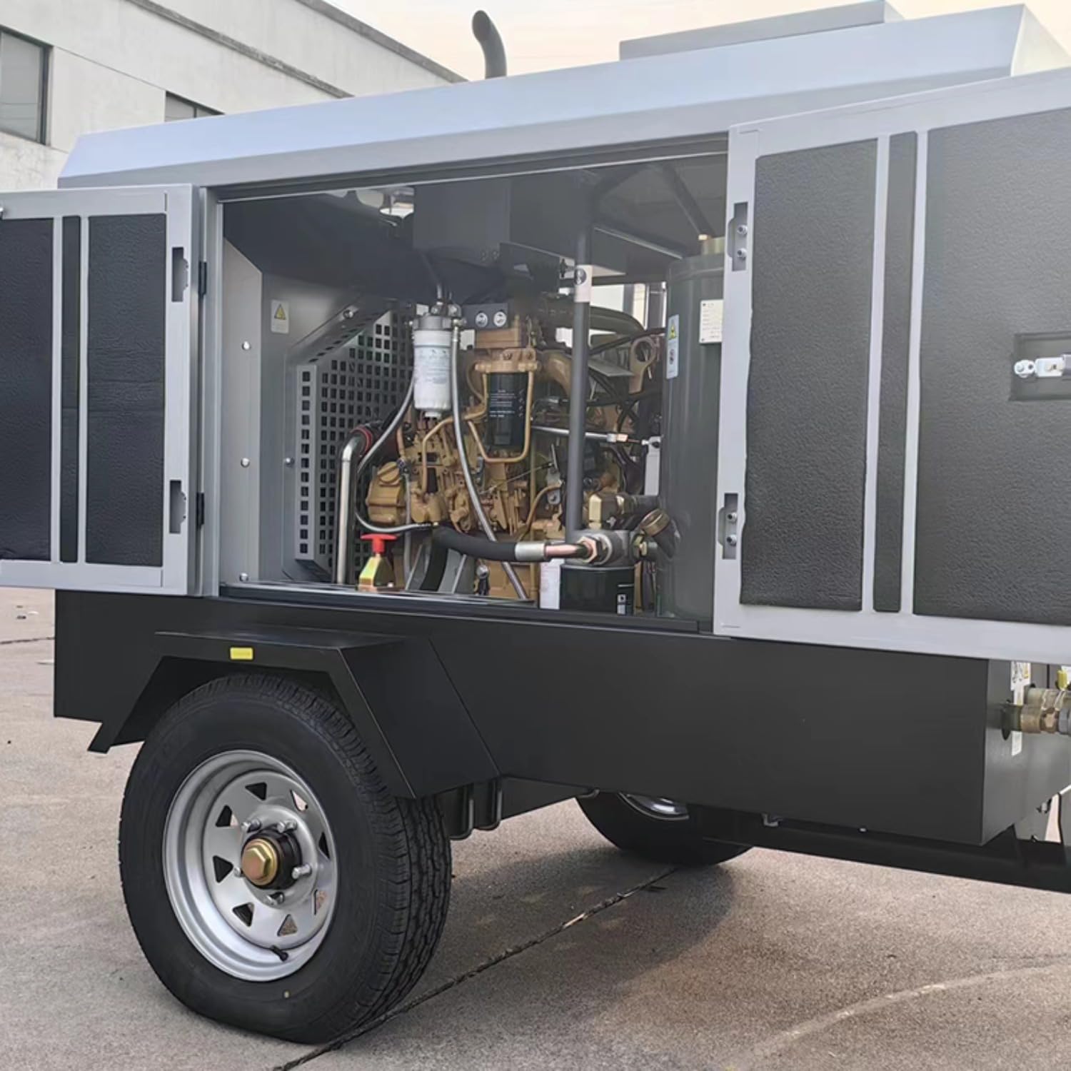 buy electric mobile screw air compressor,should I buy portable industrial air compressor,electric screw air compressor vs alternatives,industrial mobile air compressor pros cons,best mobile electric air compressor worth buying,heavy duty electric air compressor for construction unboxing and complete package contents