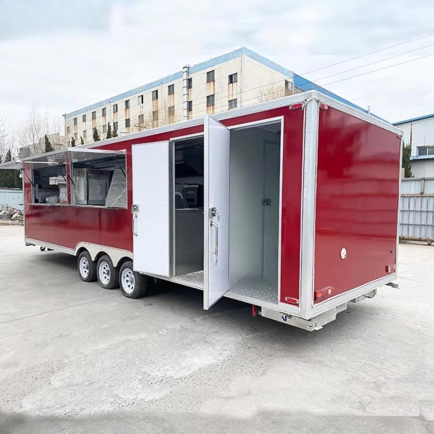 buy fully equipped food truck,fully equipped food truck worth buying,best mobile food truck setup,food truck pros and cons,should I buy a food truck,food truck vs food trailer unboxing and complete package contents