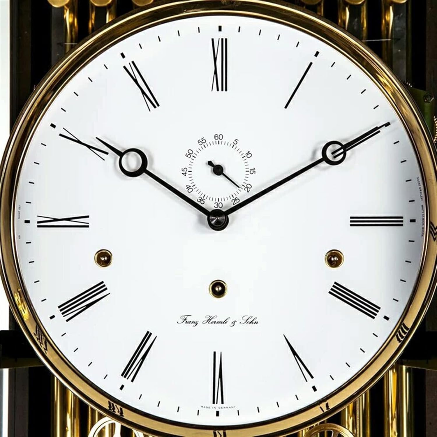 buy grandfather clock vintage,grandfather clock worth buying,best vintage floor clock,grandfather clock pros cons,vintage pendulum clock honest,should I buy a grandfather clock performance testing and real-world results