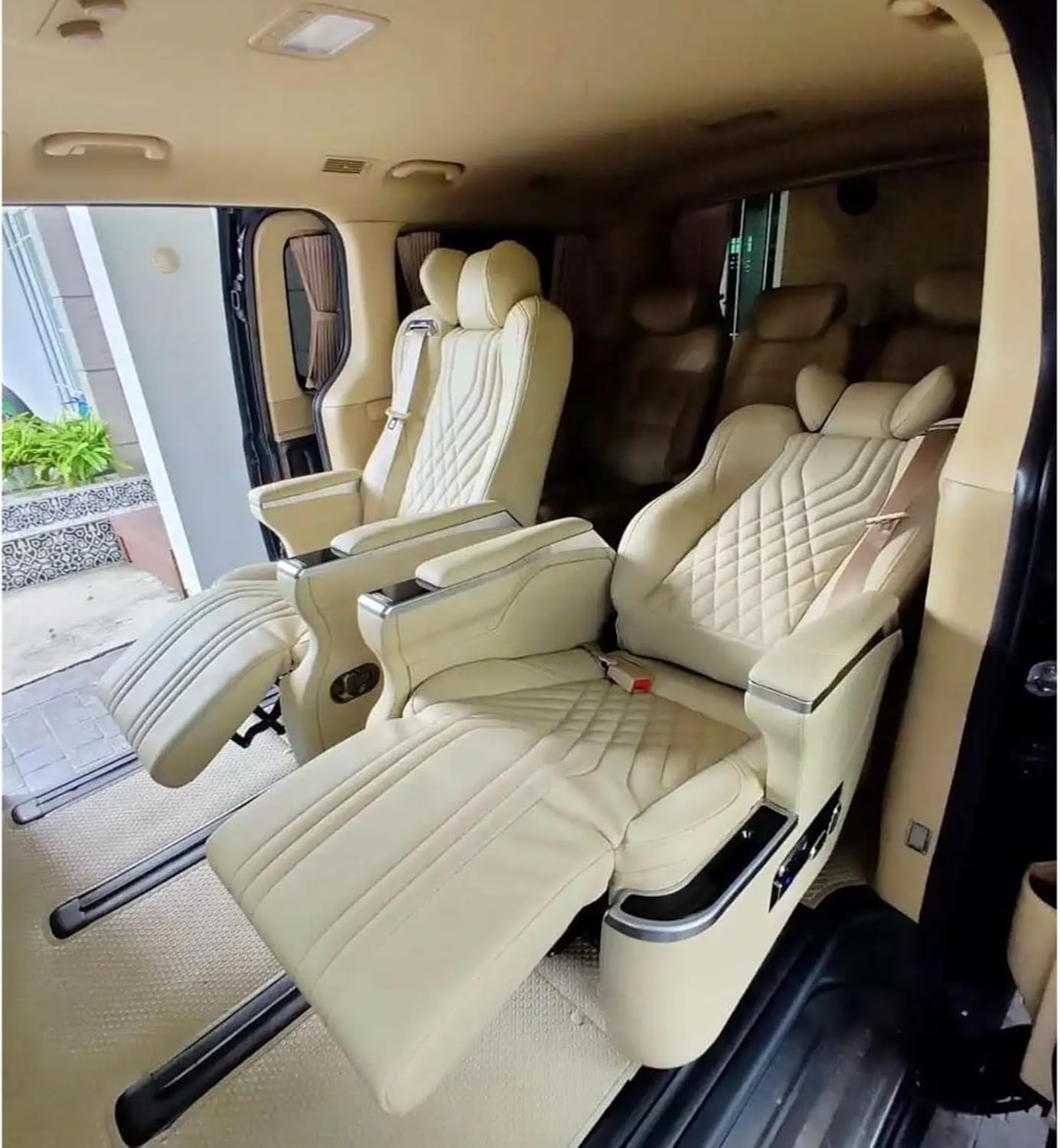buy luxury car seat commercial vehicle,should I buy a luxury car seat,luxury car seat vs alternatives,luxury car seat pros cons,luxury car seat worth buying,best commercial vehicle seat upgrade performance testing and real-world results