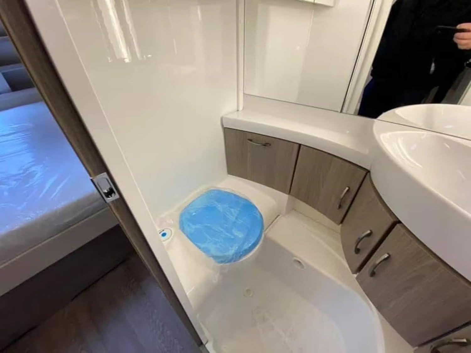 buy off road trailer camper,off road trailer camper worth it,best 4x4 travel trailer,off road camper pros cons,should I buy a mini caravan,off road trailer camper vs motorhome performance testing and real-world results