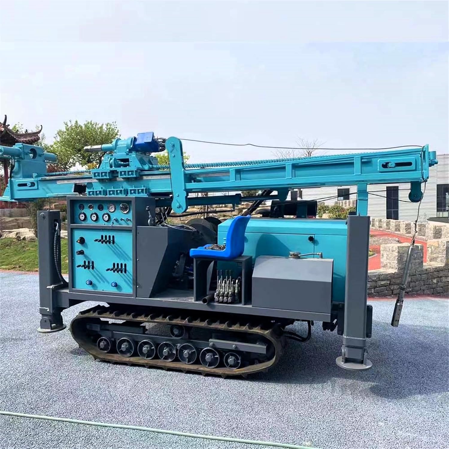 buy portable groundwater drilling rig,portable drilling rig worth buying,best mini crawler borehole machine,groundwater drilling rig pros cons,should I buy a portable well drill,compact water drilling equipment vs alternatives unboxing and complete package contents