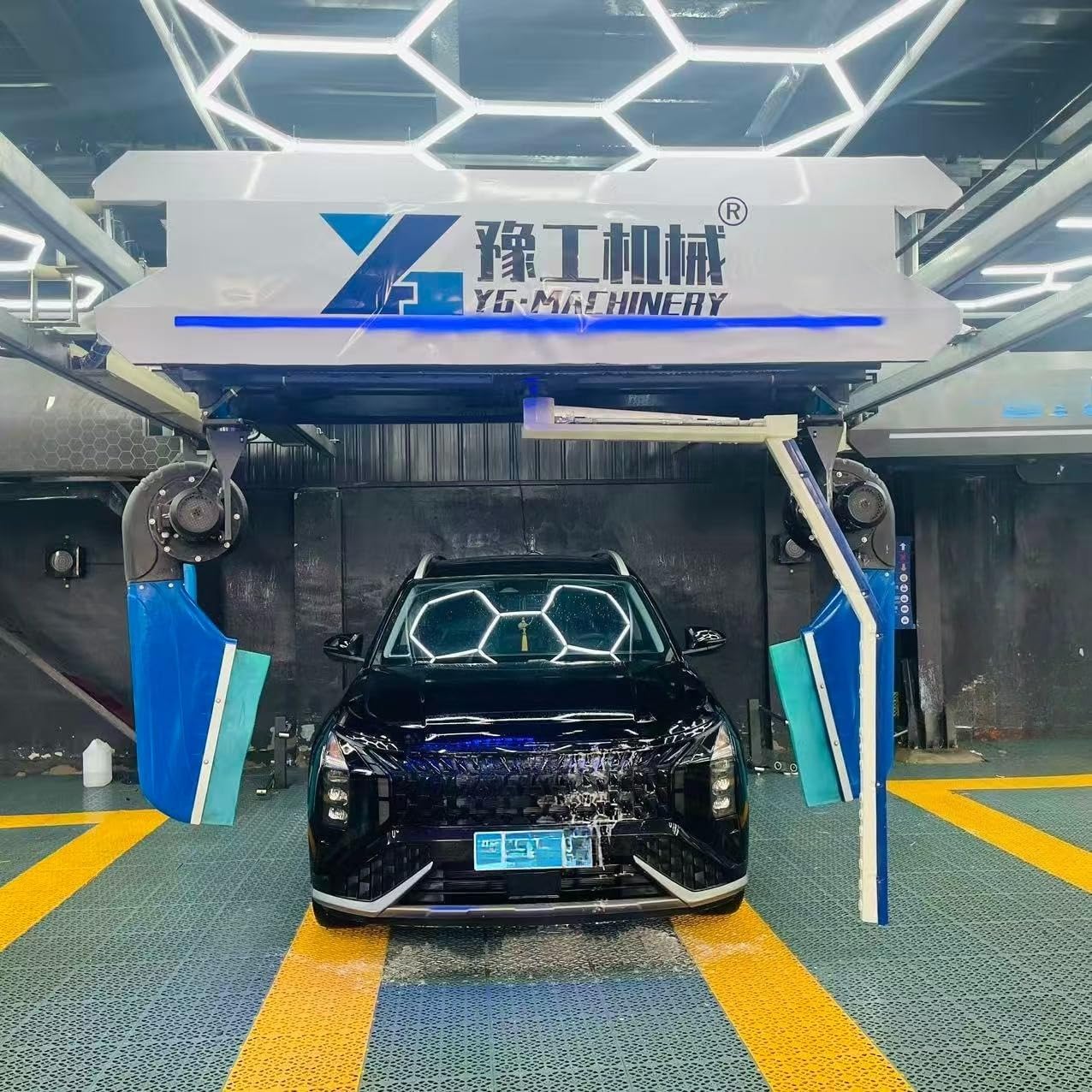 buy touchless car wash machine,touchless car wash machine worth it,best commercial car wash equipment,touchless car wash pros and cons,touchless vs traditional car wash,should I buy a touchless car wash system - detailed features and technical specifications