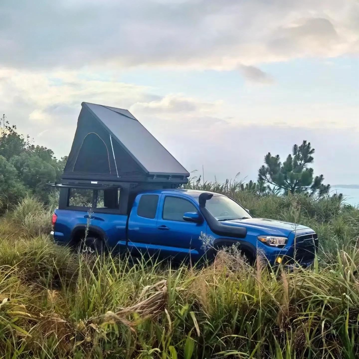 roveroll skynest tent combo,should I buy roveroll skynest,roveroll skynest tent vs alternatives,roveroll skynest pros cons,best canopy camper for ford ranger,roveroll skynest tent worth buying - detailed features and technical specifications